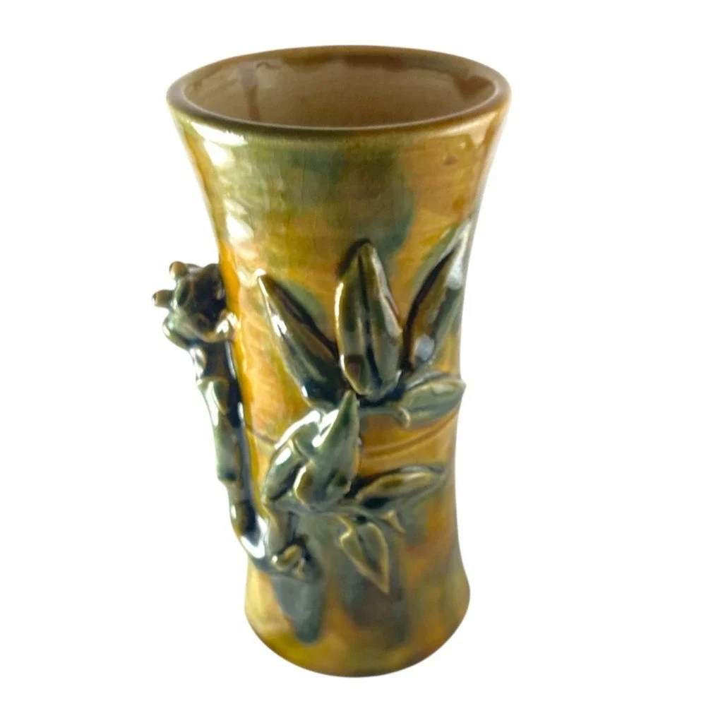 Vintage Majolica Style Frog Bamboo Vase Handcrafted Art Pottery 8¼″